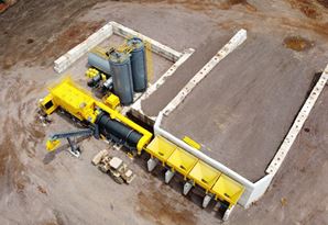 Vista aérea Usina de Asfalto Lintec & Linhoff da Pedreira Trevo